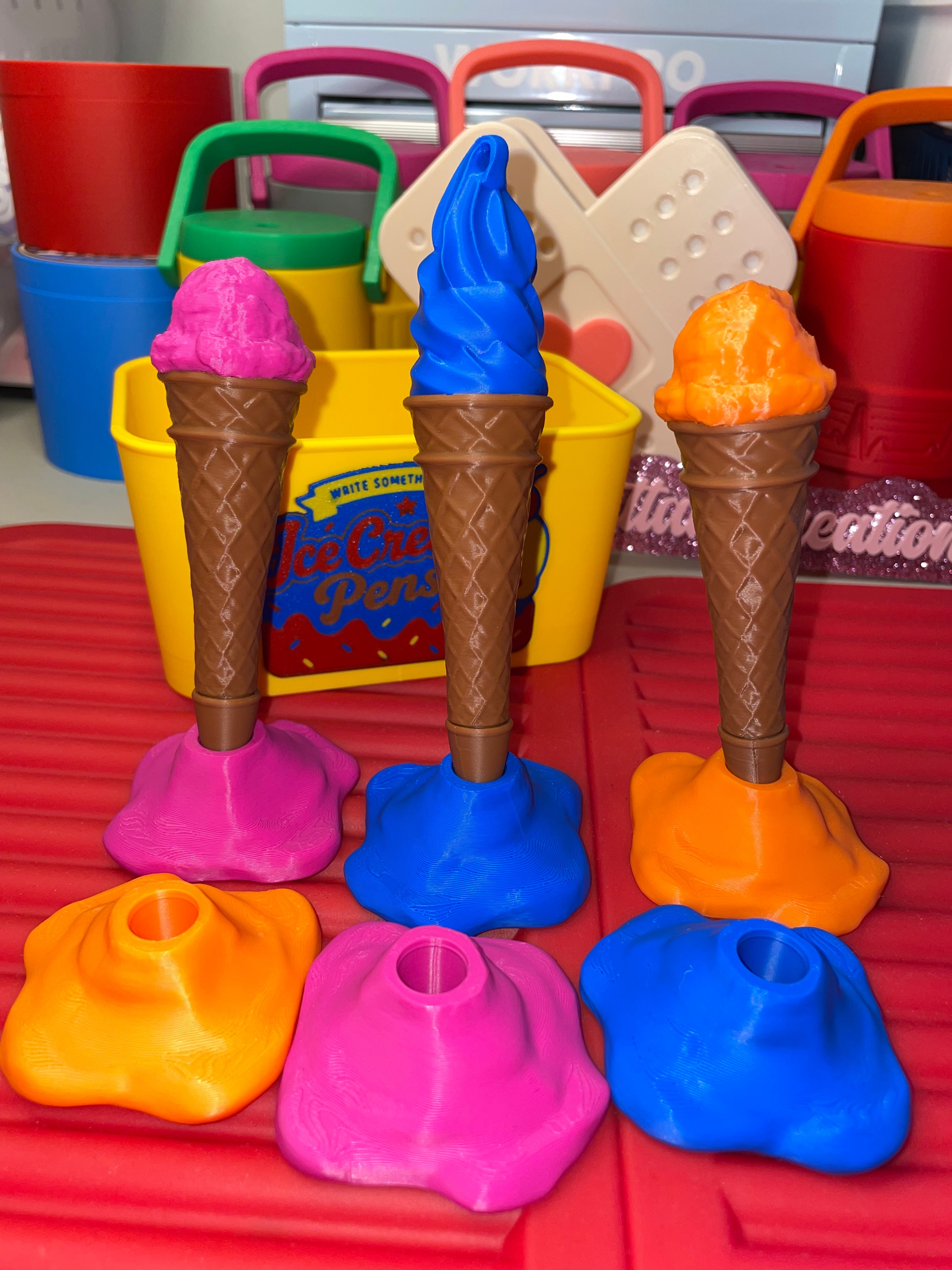 Ice cream pen with melted Ice cream stand