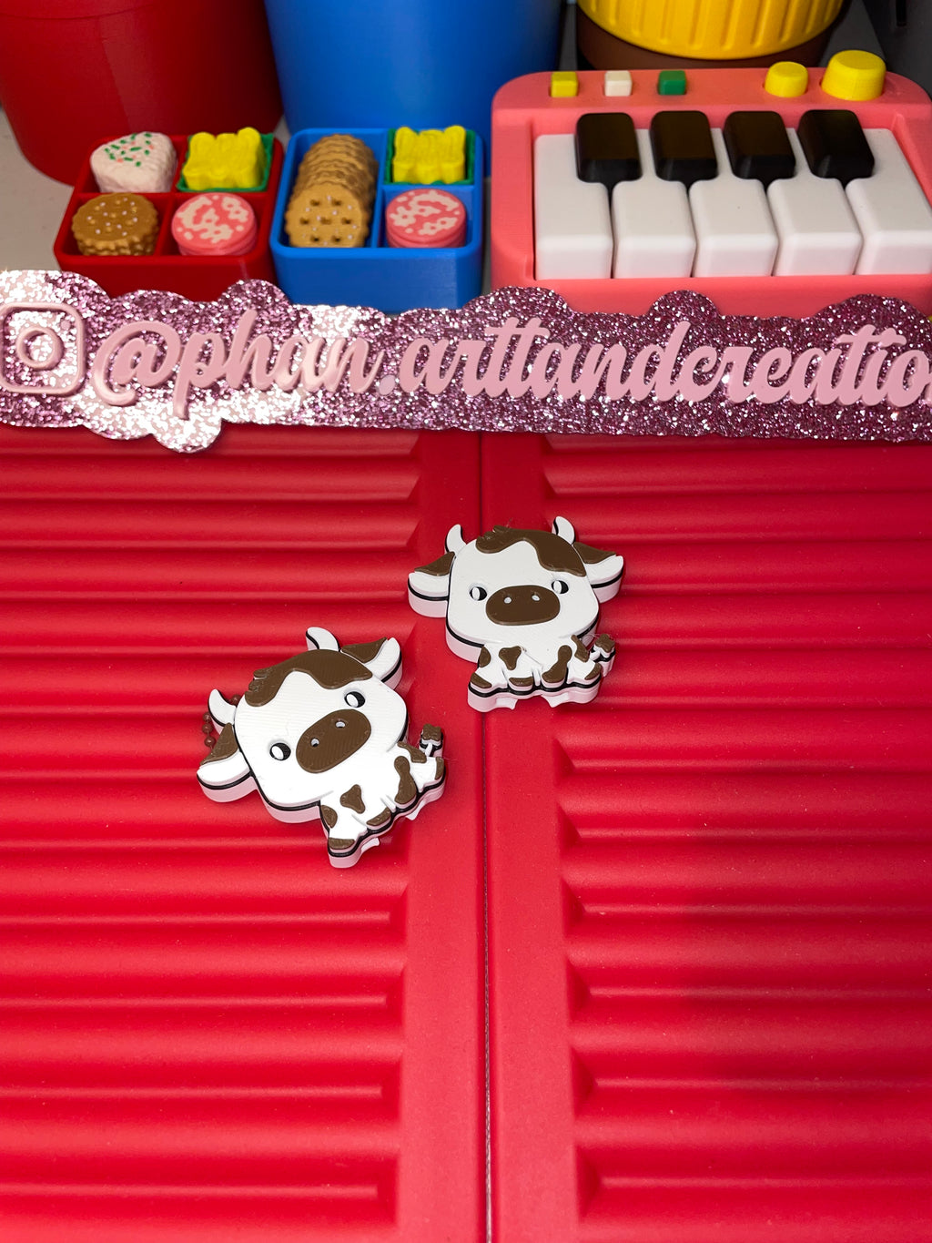 Cow can opener