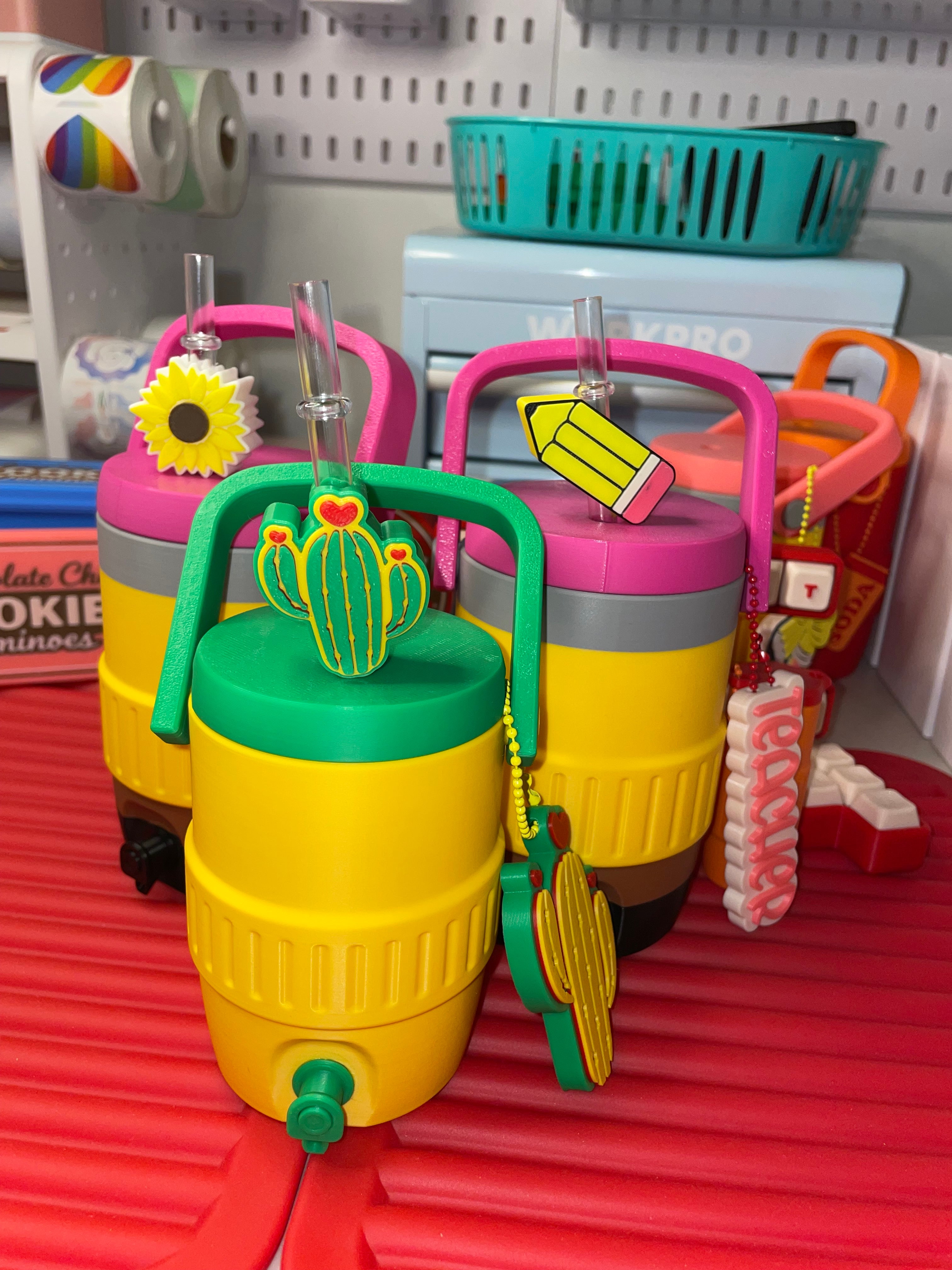 7.5oz mini cooler can holder