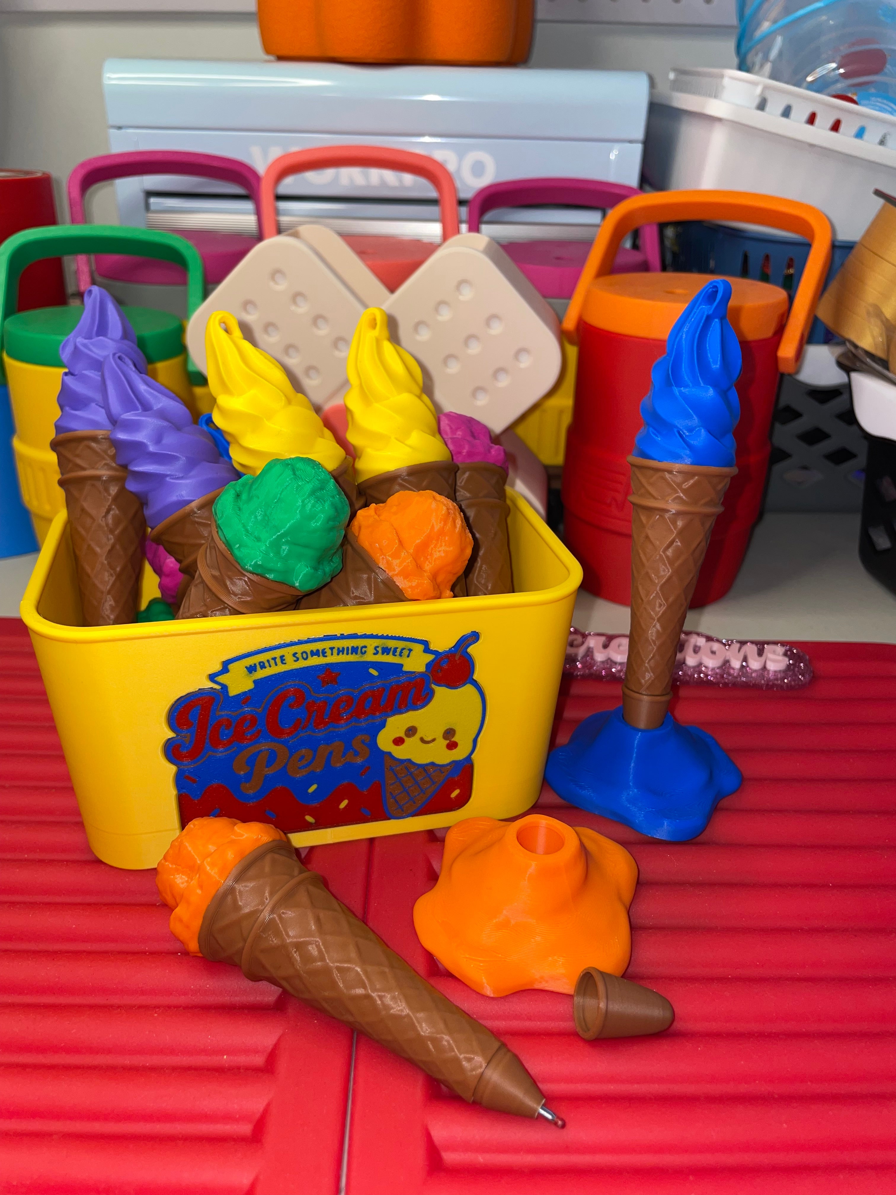 Ice cream pen with melted Ice cream stand